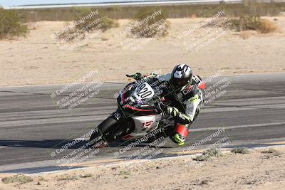 media/Nov-02-2025-CVMA (Sun) [[337aff29ab]]/Race 16-Formula Twins-Formula 40 UL(Holeshot)/